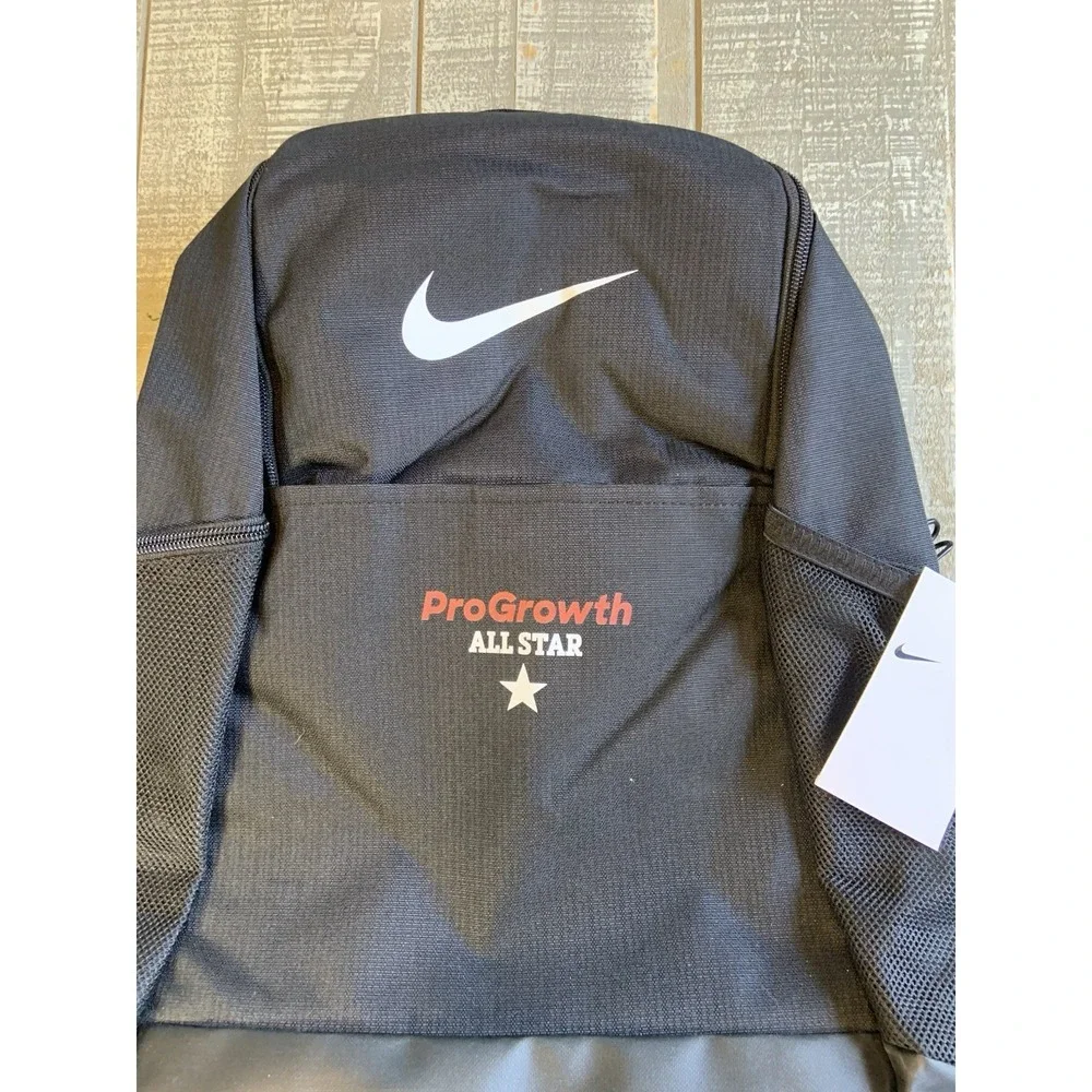 Nike Brasilia 9.5 Backpack‎ 24L School Work Gym Black Bag White Logo Swoosh New